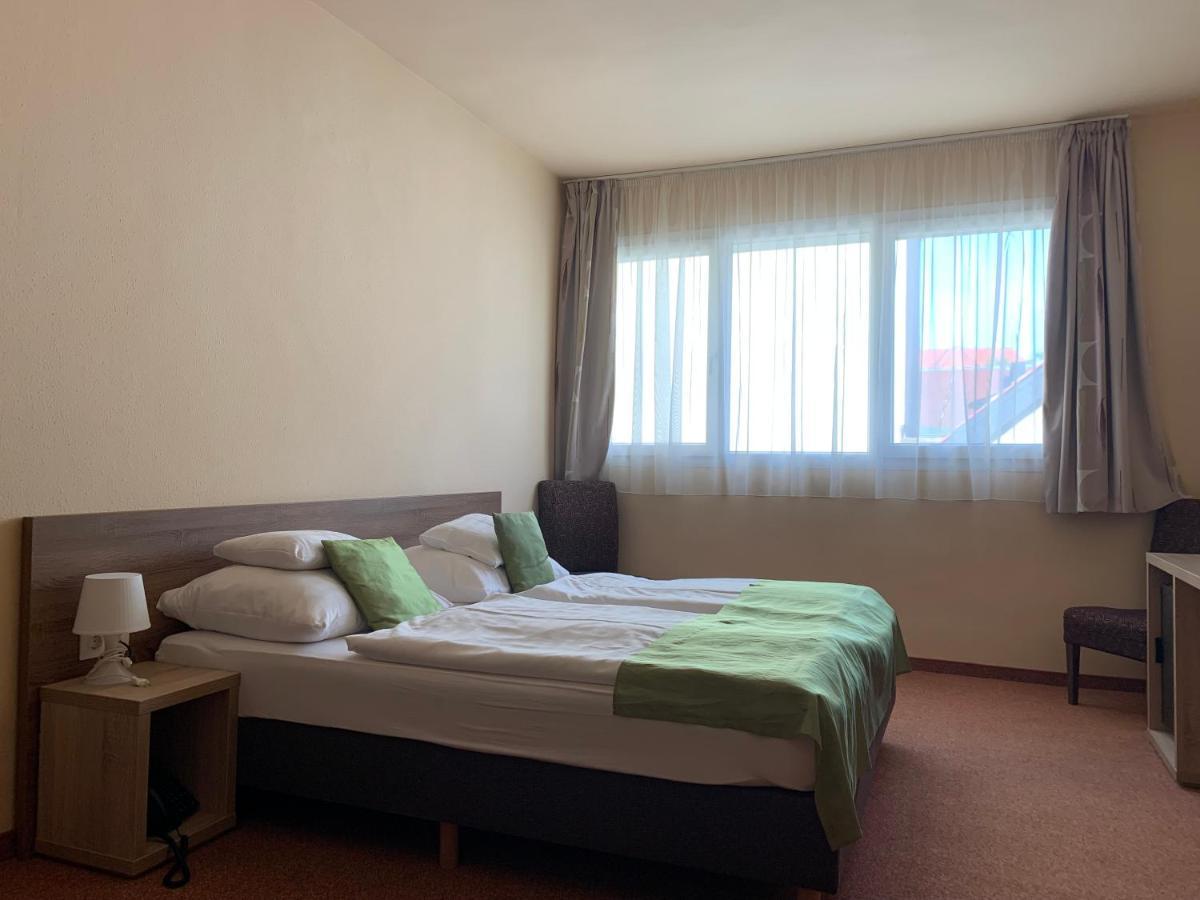 Centrooms Hotel *