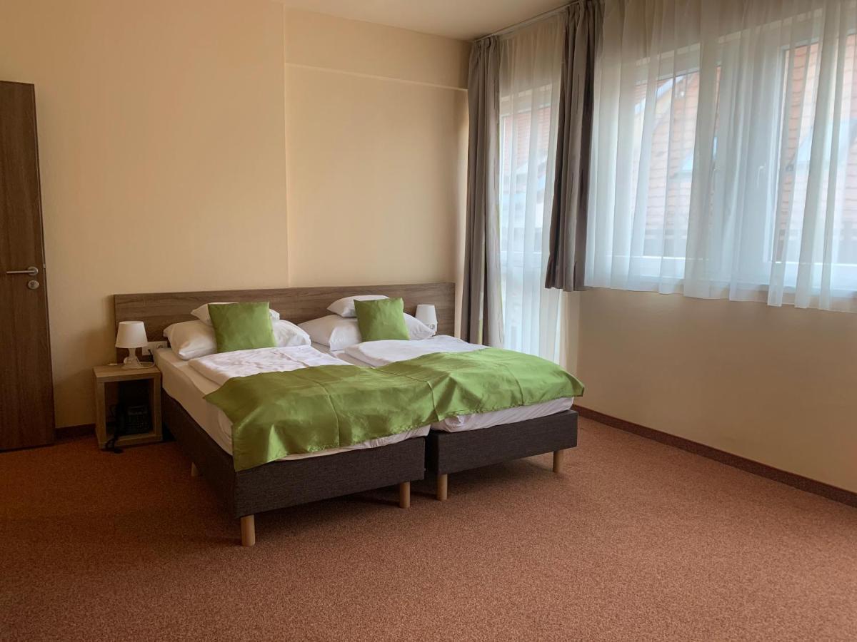 Centrooms